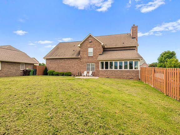 5th image of 7625 Saddlebrooke Dr