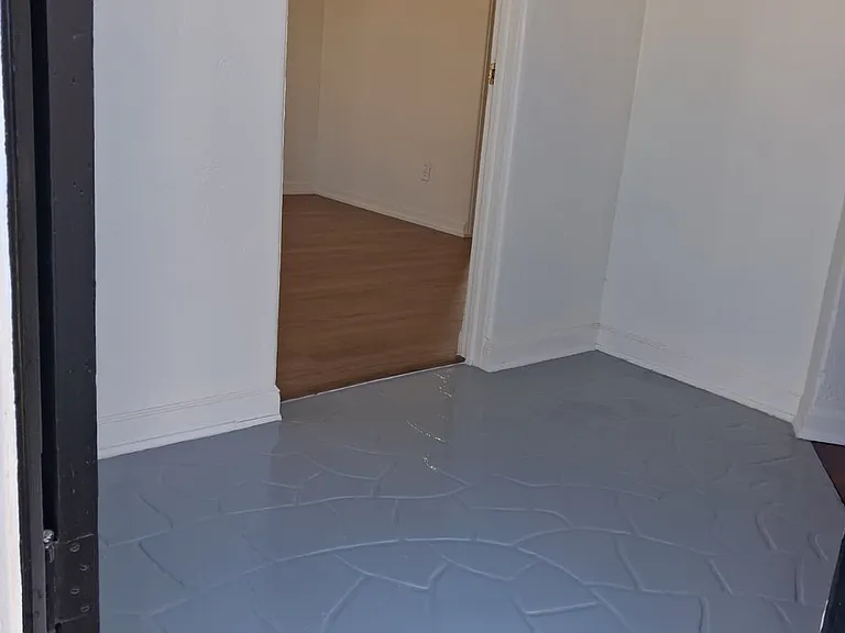 626 Emory St — Photo 11