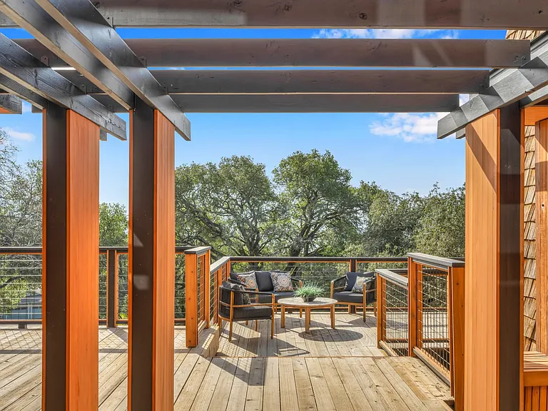 5251 Joaquin Dr — Photo 8