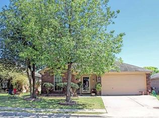 406 Summerside Ave, Lockhart, TX 78644
