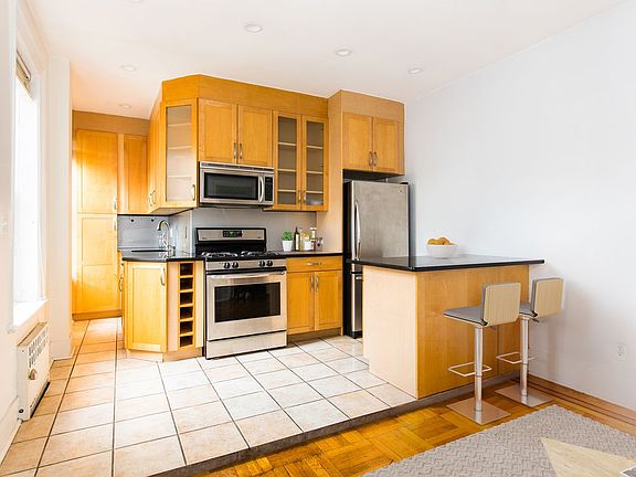 3rd image of 333 4th St APT 5E