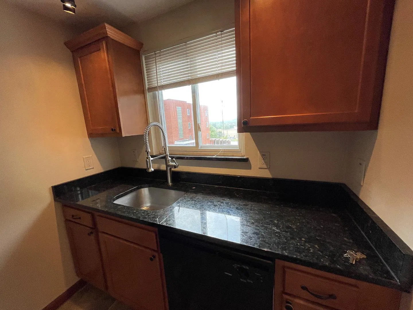 130 Lacrosse St. Devon — Photo 2