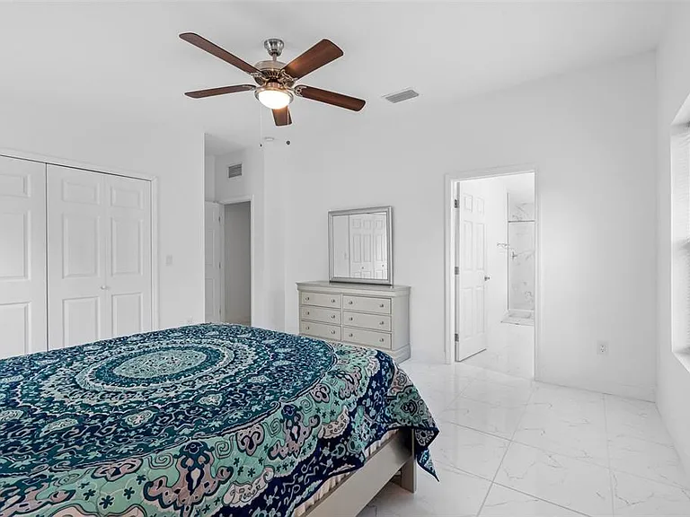 6847 Woodsman Dr — Photo 22