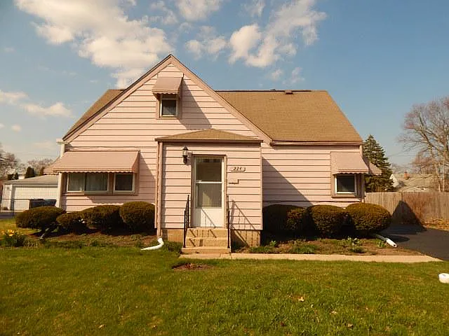 224 Wagner Dr photo 1