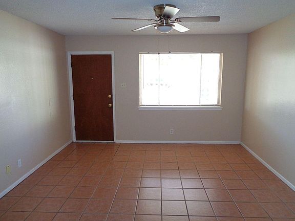 3rd image of 10532 Brisbane Way