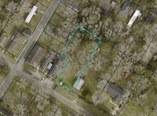 1932 Gilbert St, Georgetown, SC 29440