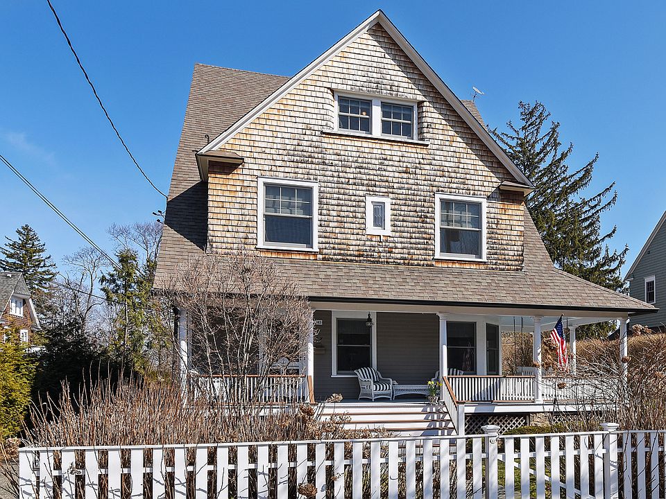 1st image of 43 Larchmont Ave