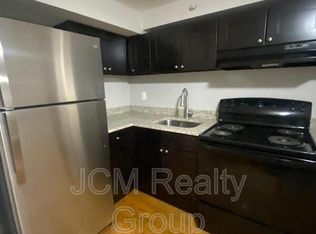 135 Lawton Ave, Lynn, MA 01902