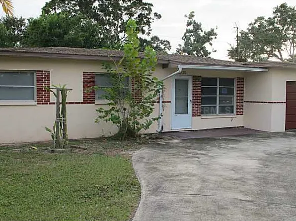 2735 State Road 590, Clearwater, FL 33759