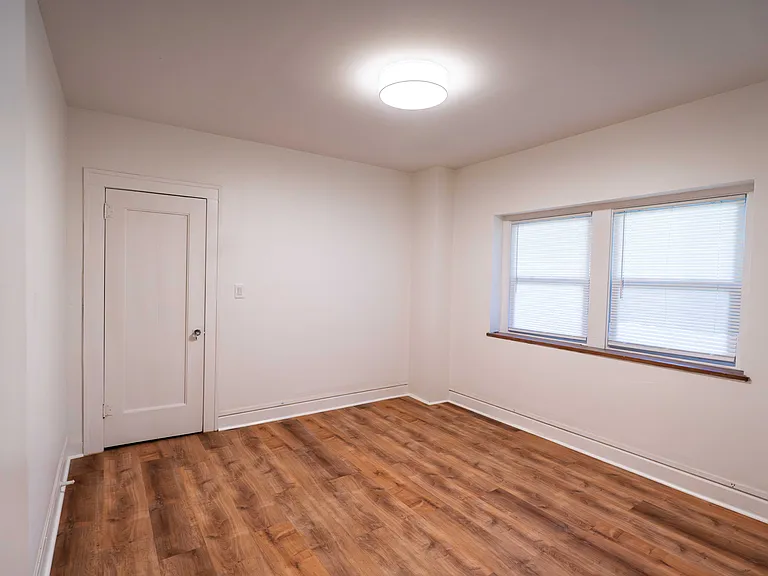 3007 Grand Ave #5 — Photo 10