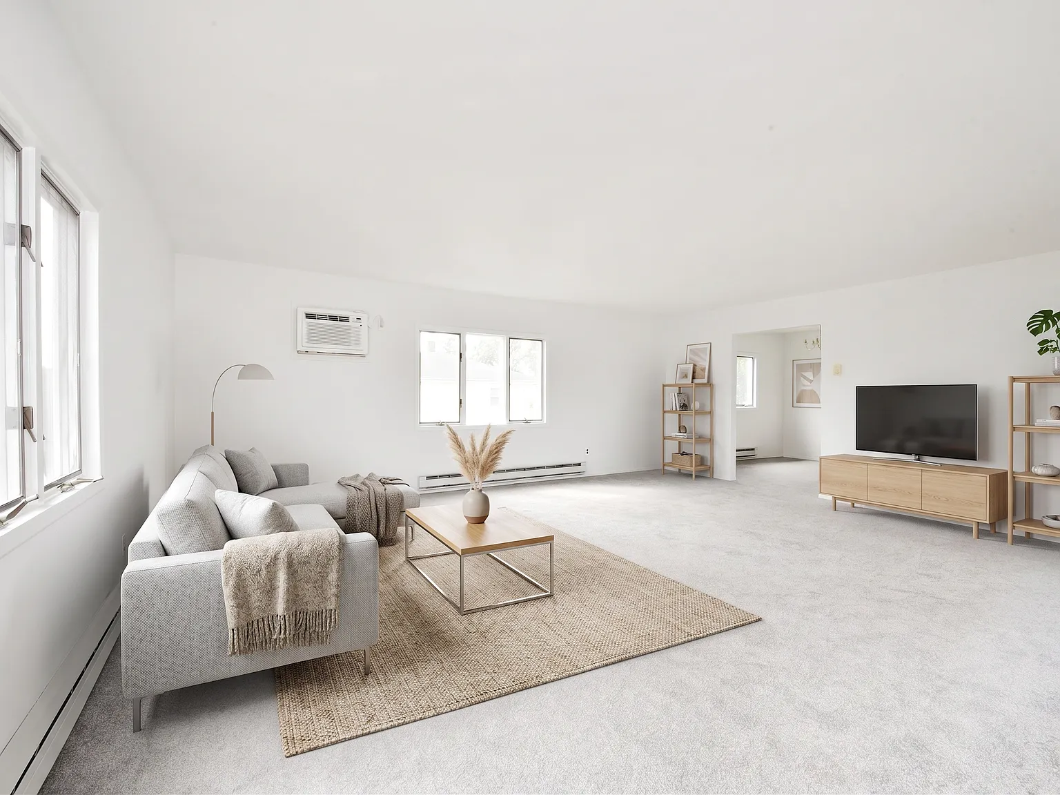 2 bed, $2,500 — Photo 2