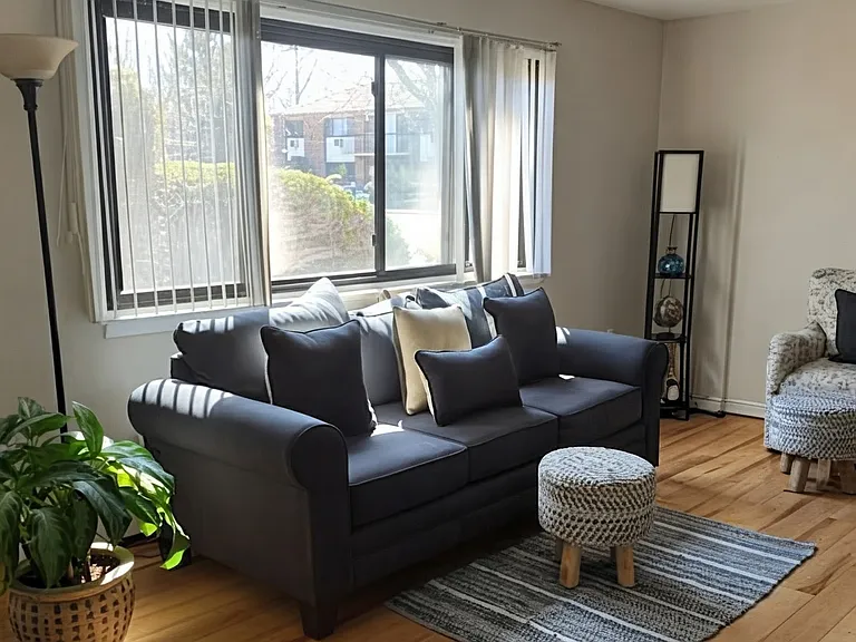 331 Cricket Ln #A — Photo 3