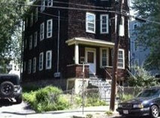 20 Suffolk St, Chelsea, MA 02150