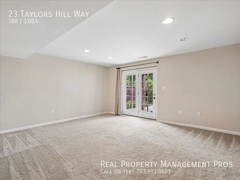 23 Taylors Hill Way — Photo 46