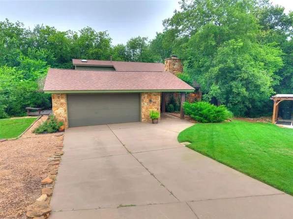 601 Holly Dr, Edmond, OK 73034