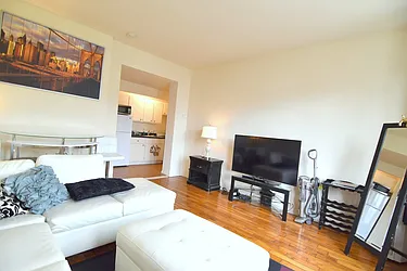 Rented by Manhattan Spaces