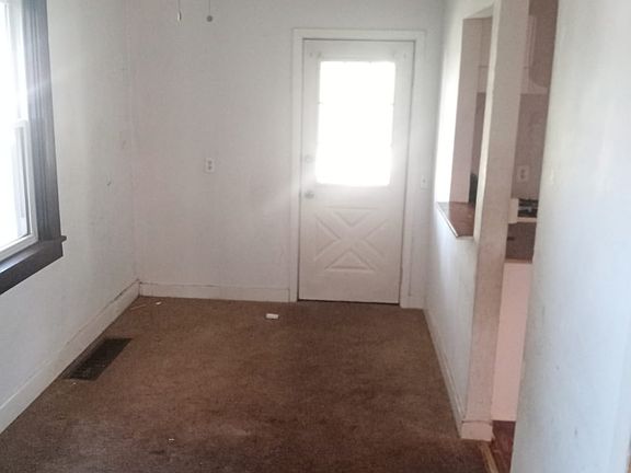 2 bedroom house in Duquesne PA 15110