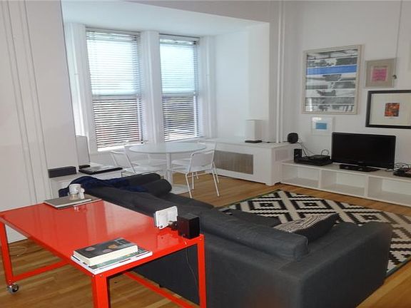 2nd image of 18 W 75th St APT 2B