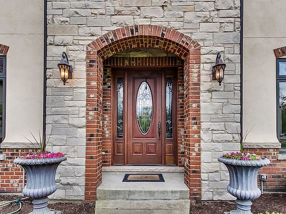 5th image of 1421 Vineyard Ln
