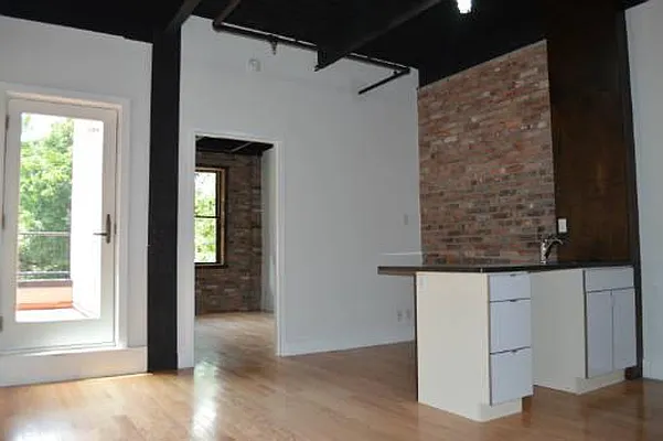 Rented by Dream Space Realty | media 12