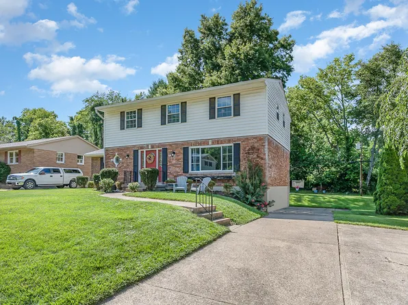 2928 Campus Dr, Crestview Hills, KY 41017