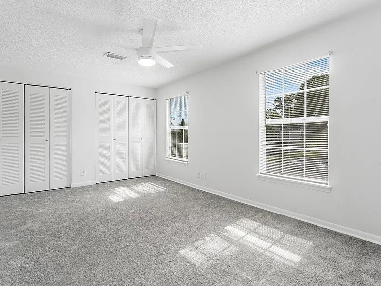 304 Georgian Park Dr — Photo 17