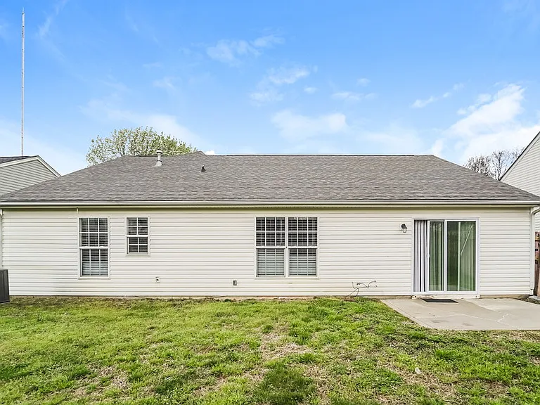 8232 Fox Swamp Rd — Photo 17