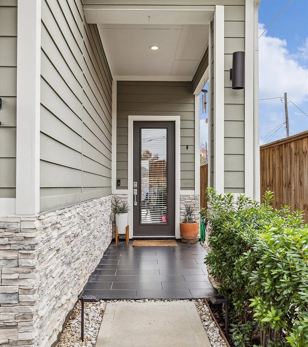 3 bed, 3.5 bath, 1979 sqft, $2,900 — Photo 4