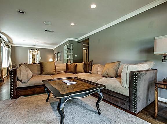 5th image of 6635 Park Ln