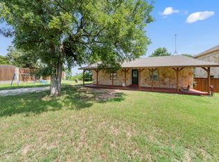 1239 Range Rd, China spring, TX 76633
