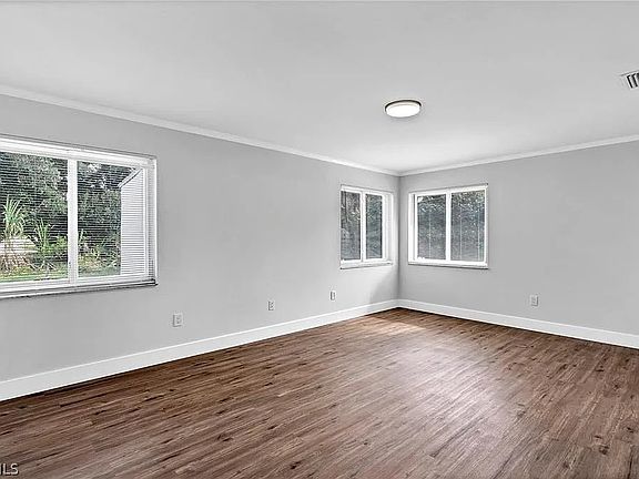 3rd image of 4289 Yucatan Cir