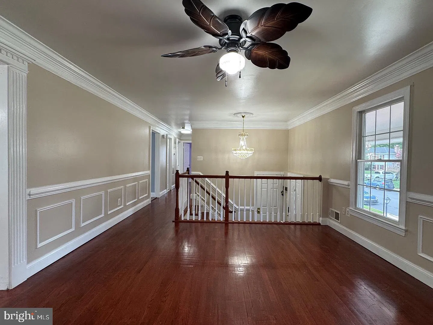 5 bed, 3.0 bath, 3150 sqft, $3,495 — Photo 3