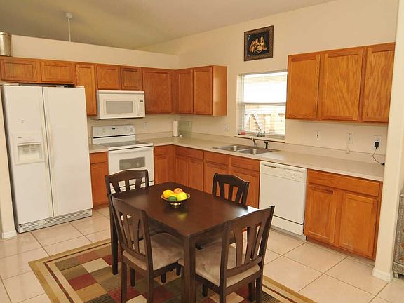 4th image of 2551 Dwyer Ln