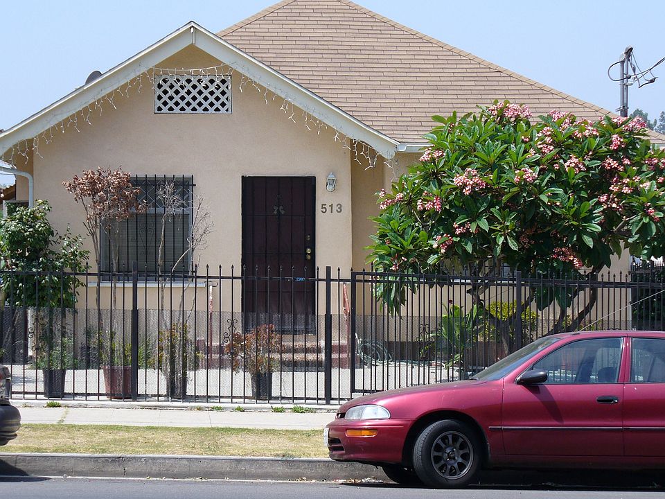 Front 3bed/2bath home