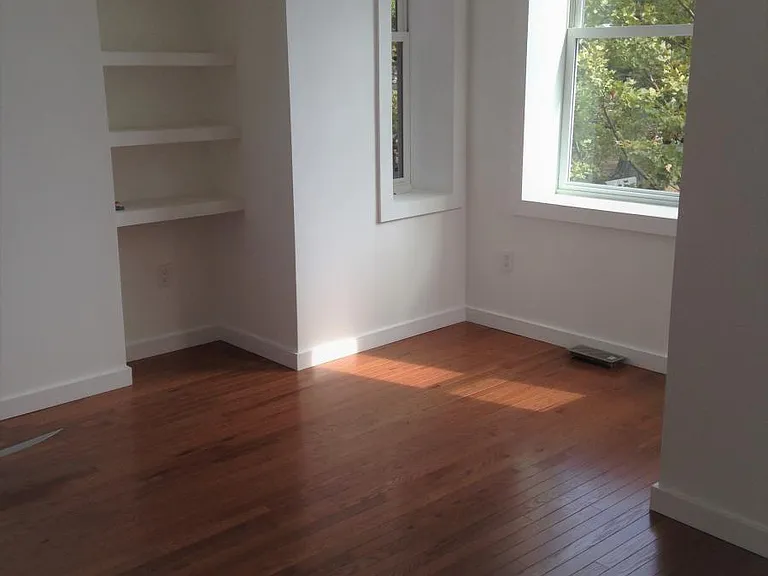 Bedroom #1
