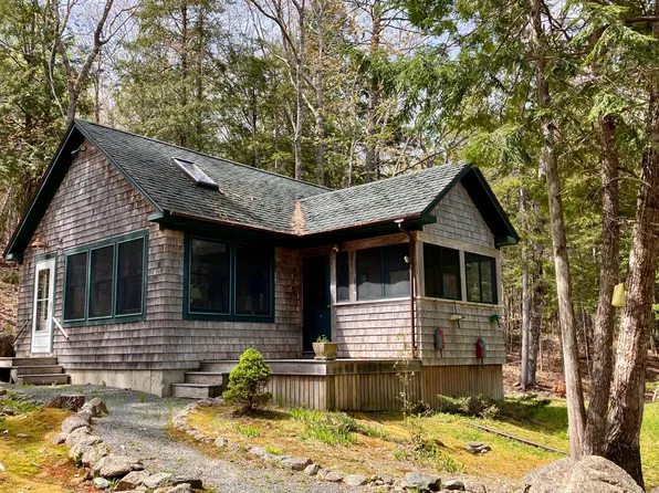 28 Winding Brook Road, Bar Harbor, ME 04609