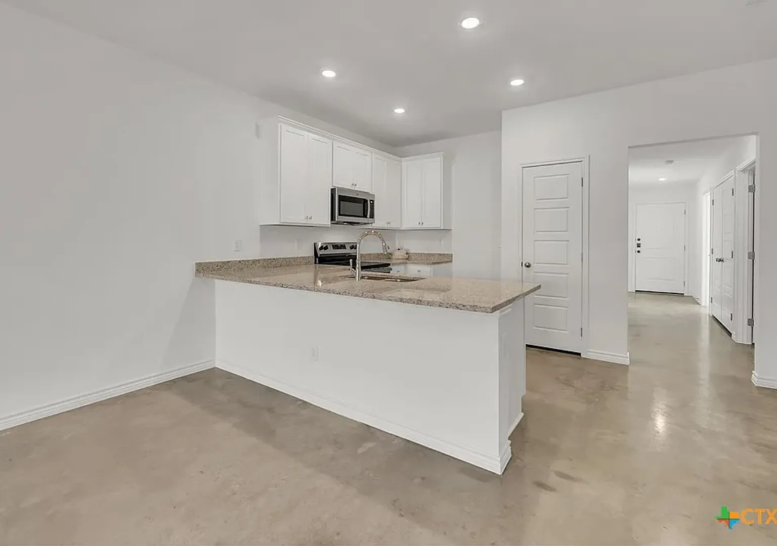 1210 Concord Drive Unit B — Photo 2
