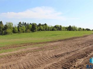 Pony Meadow Ct, Renner, SD 57055