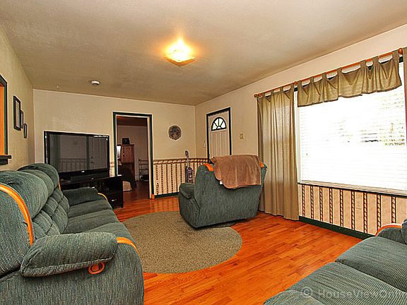 5th image of 406 Virginia Ave