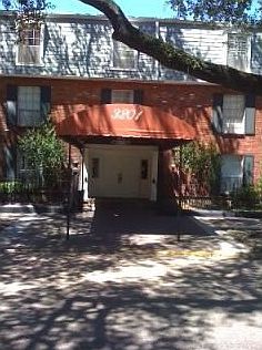 1st image of 3201 St Charles Ave APT 201
