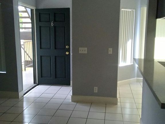 4th image of 218 W Vermont Ave APT 6