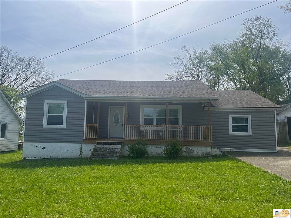 1st image of 111 Lloyd St