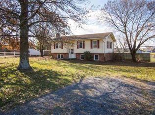 2564 Honey Run Rd, Dayton, VA 22821