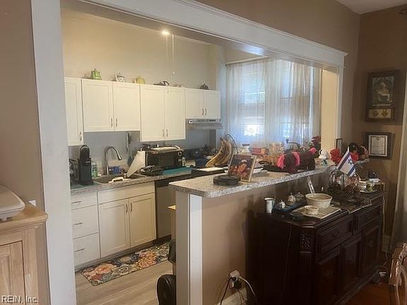 4th image of 800 W Princess Anne Rd APT D4