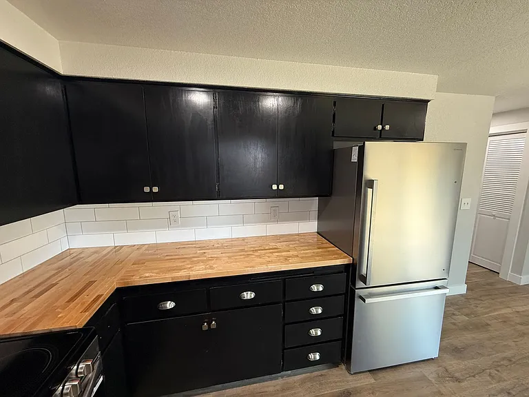 3608 La Jolla Ct — Photo 5