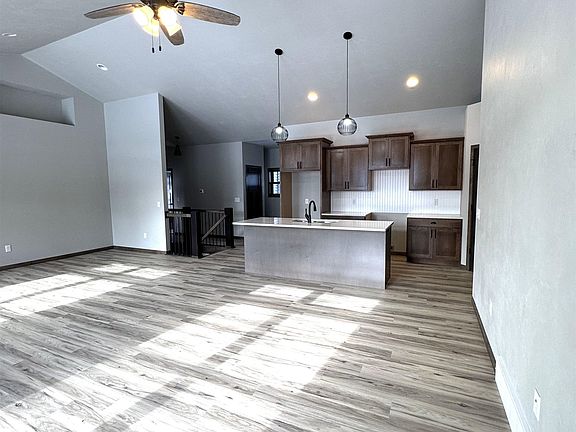5th image of 2005 E Ridge Haven Ln