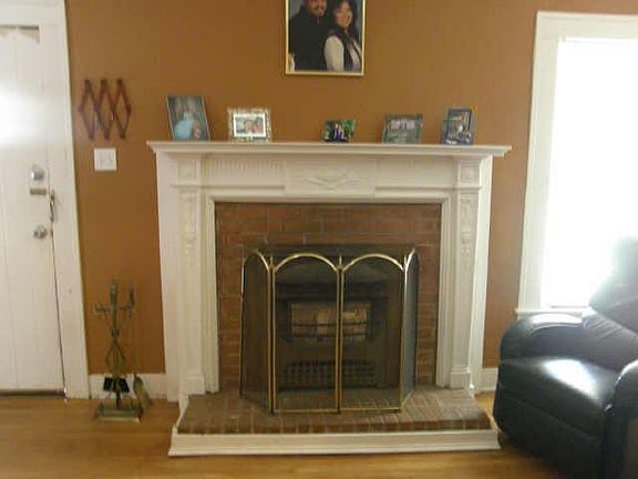 3rd image of 306 W Williams St