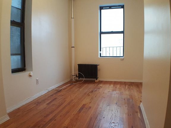 3rd image of 2306 7th Ave APT 3A