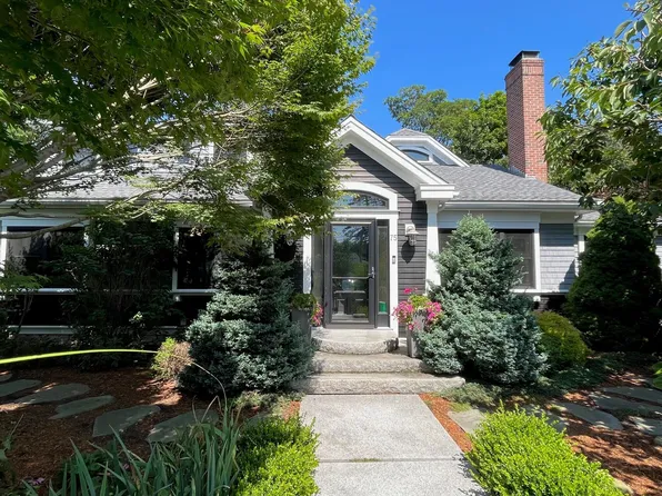 75 Franklin Street, Provincetown, MA 02657