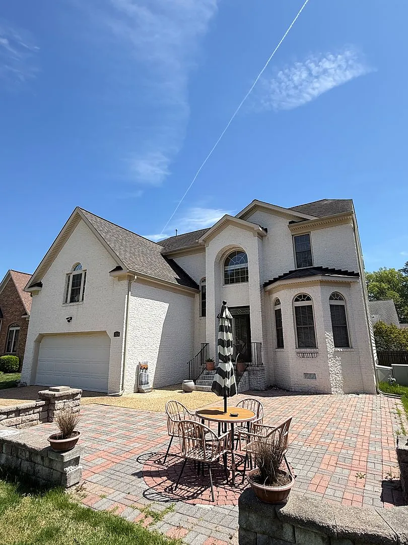 Building Photo - 115 Sheldon Ct